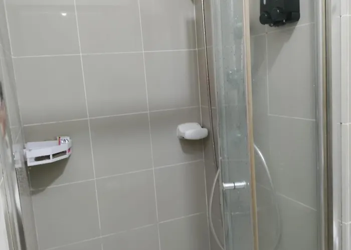 Minimalist 1 Bedroom Unit アパートホテル *